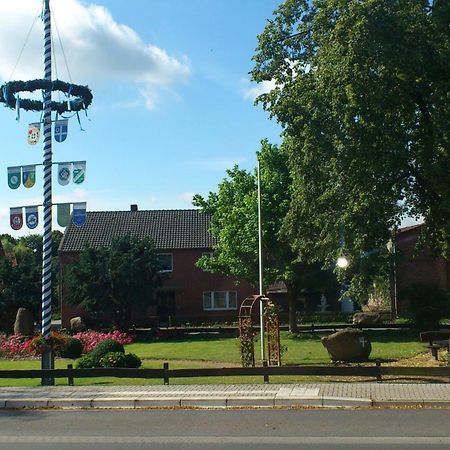Hotel Am Rosenplatz,24 Stunden Check In, Kostenfreie Parkplaetze Brechtorf Esterno foto