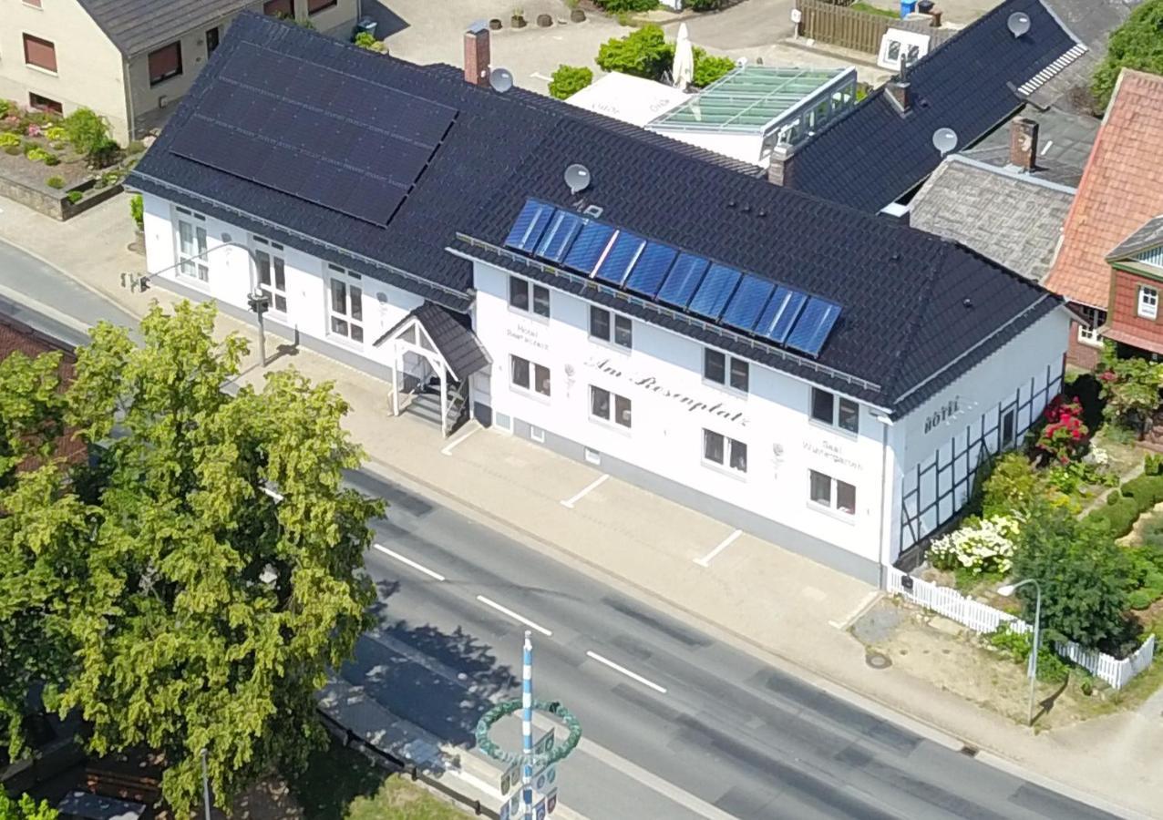 Hotel Am Rosenplatz,24 Stunden Check In, Kostenfreie Parkplaetze Brechtorf Esterno foto